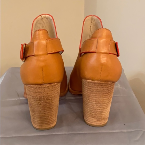 Elizabeth and James Tan Bootie - Picture 3 of 5